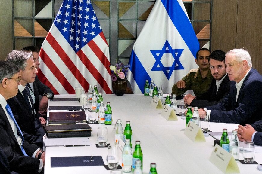 Gantz, seen during a visit by Antony Blinken to Tel Aviv, is considered closer to the United States than Netanyahu