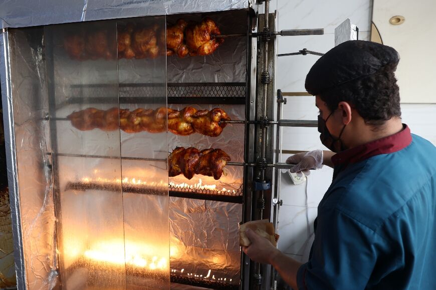 Workers in Saudi bakeries and restaurants are exposed to severe heat, but often cannot break to cool off in peak hours