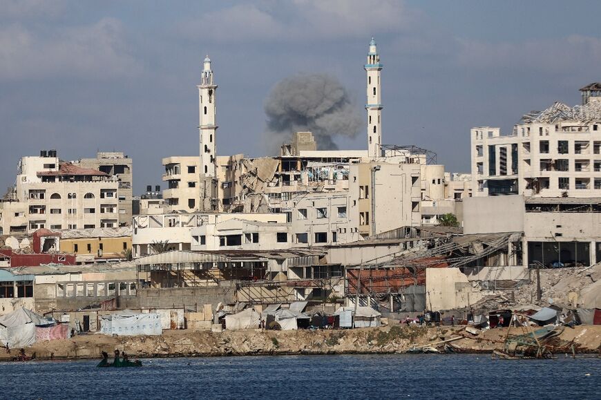 The UN Security Council vote came as Israeli tanks and jets pounded Gaza City, the target of a major new ground offensive