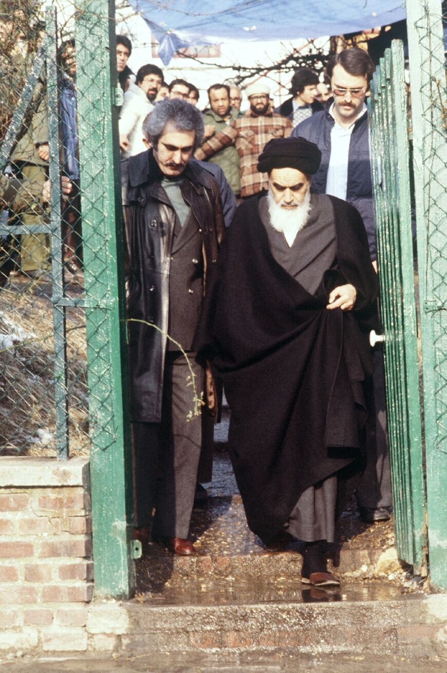 Ayatollah Khomeini leaves his villa west of Paris to go for Friday prayers in January 1979
