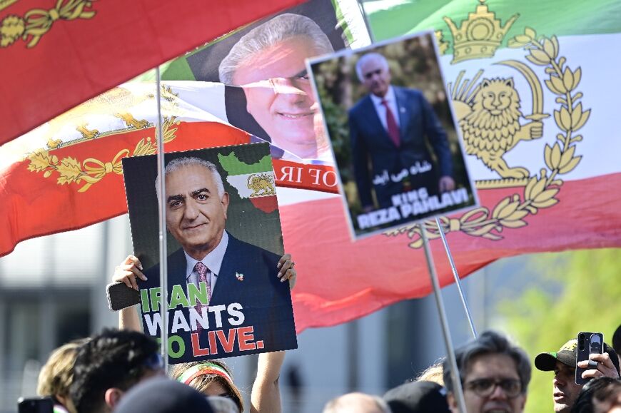 Demonstrators in Berlin rally in support of the son of Iran's last shah, Reza Pahlavi 