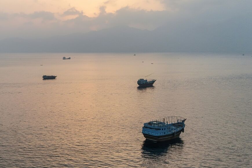 Iran insists on controlling the strategic Strait of Hormuz