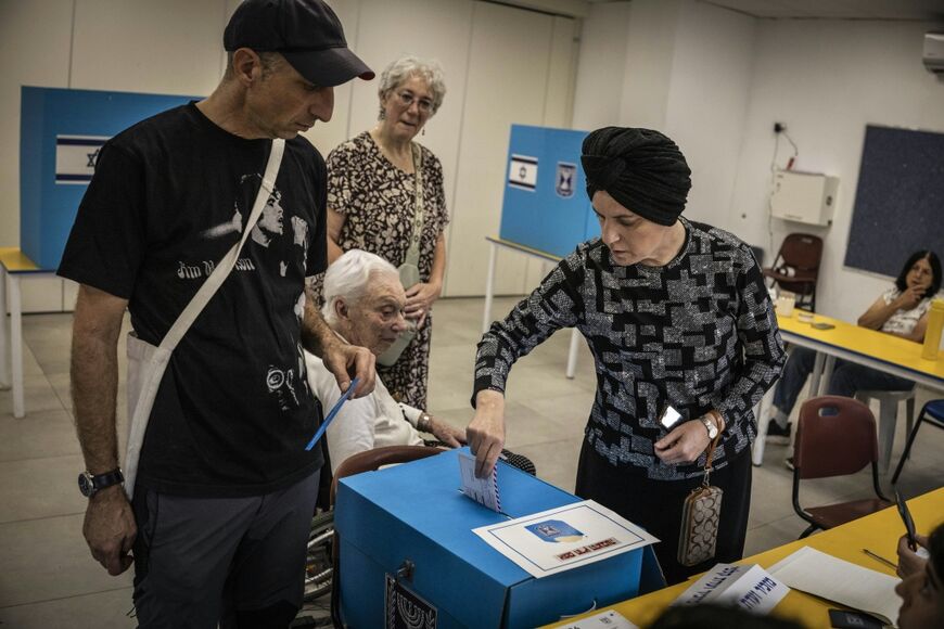 Turnout in the early stages of the vote was the highest in 45 years