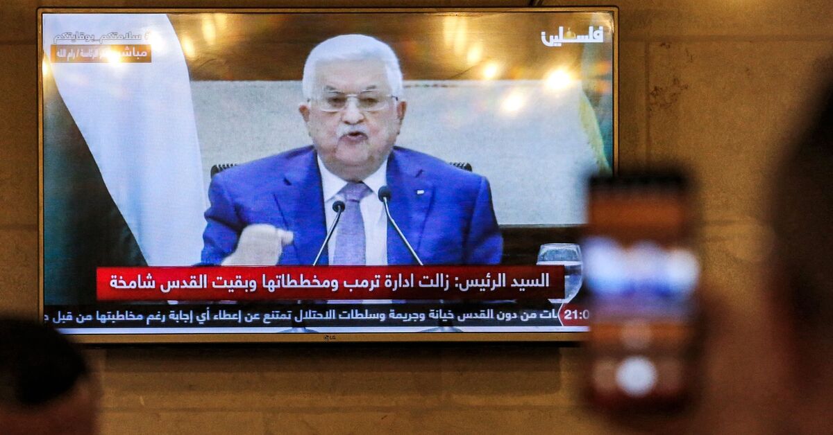Palestinian president decides — on his own — to postpone elections - Vimarsana News