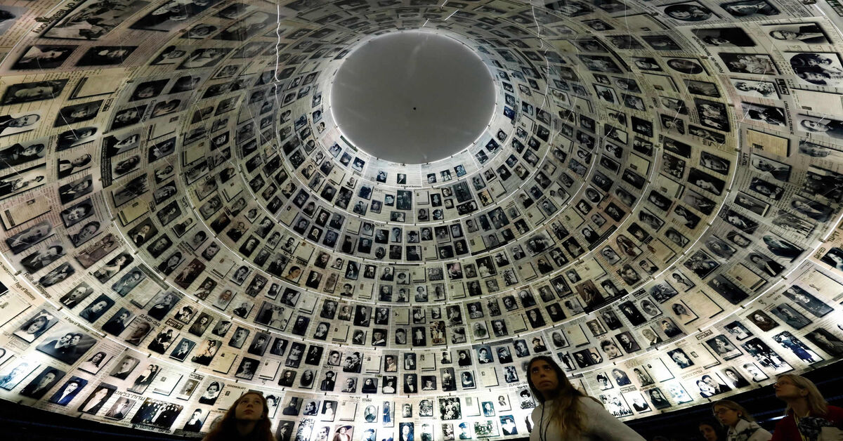 Israel-Poland row escalates over law limiting WWII restitution