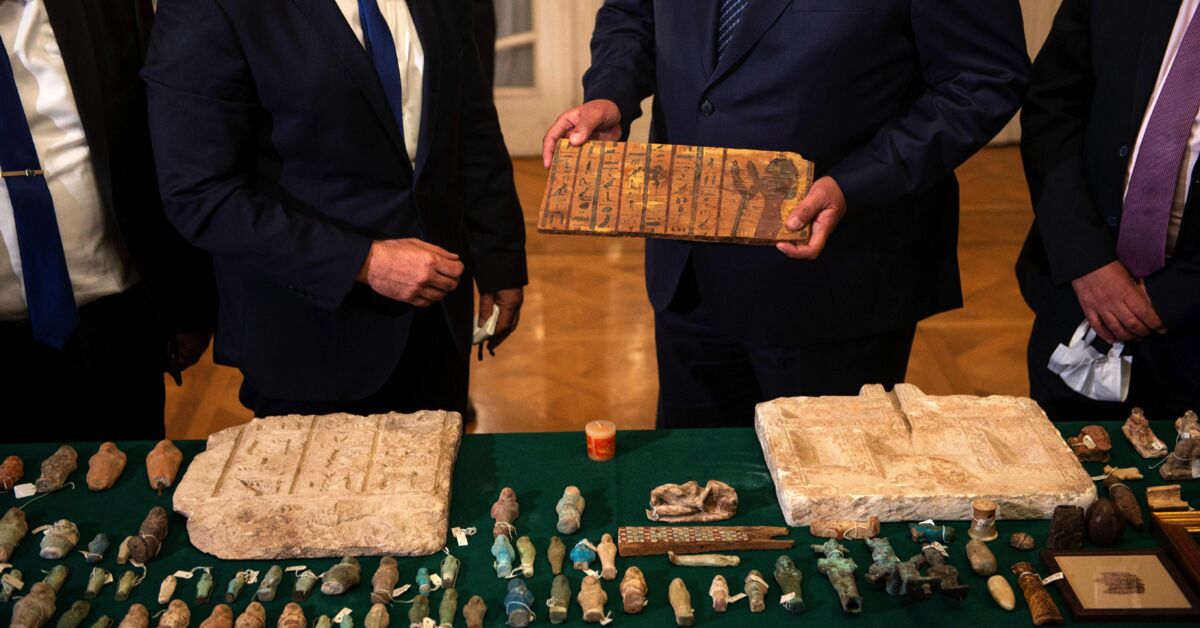 Will Egypt manage to bring home all smuggled artifacts? - Vimarsana News
