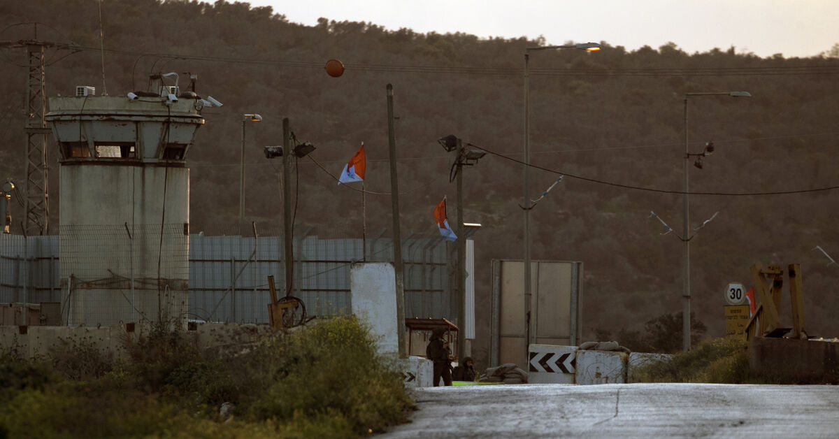 Palestinian killed by Israeli forces after alleged car attack - AL