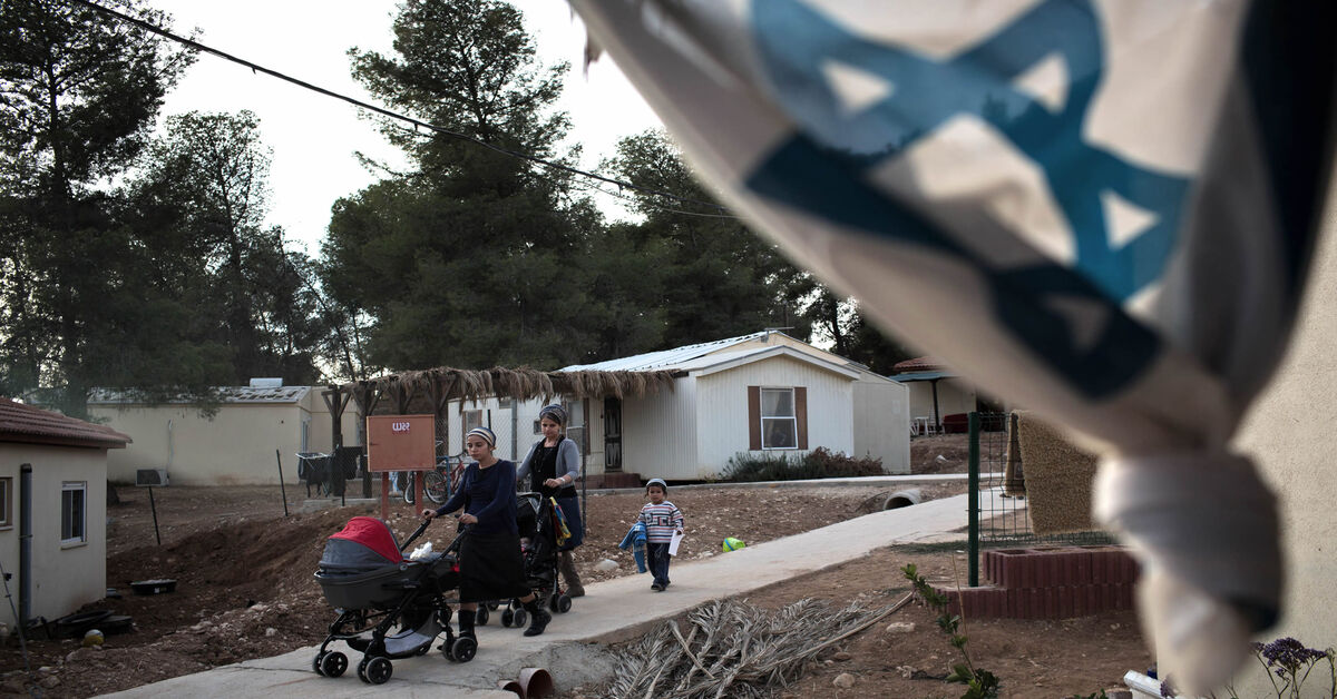 Israeli settlements threaten Negev once again - Vimarsana News