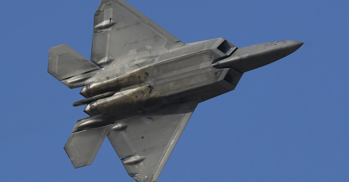 US F-22 squadron arrives to help UAE ward off Houthi attacks - Al-Monitor:  Independent, trusted coverage of the Middle East