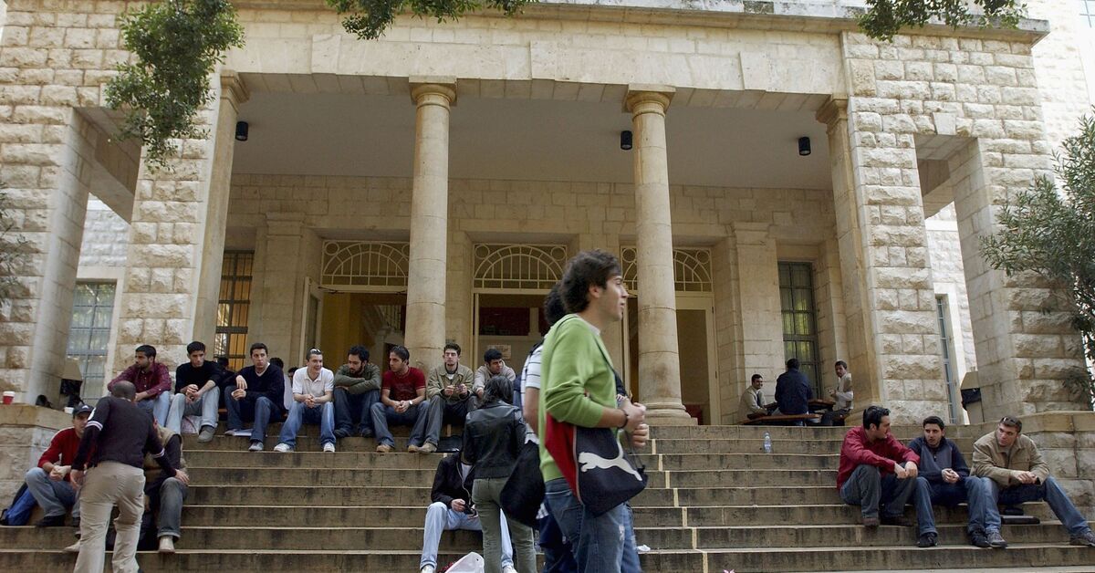 Lebanon's University for Seniors brings older people back to class : NPR