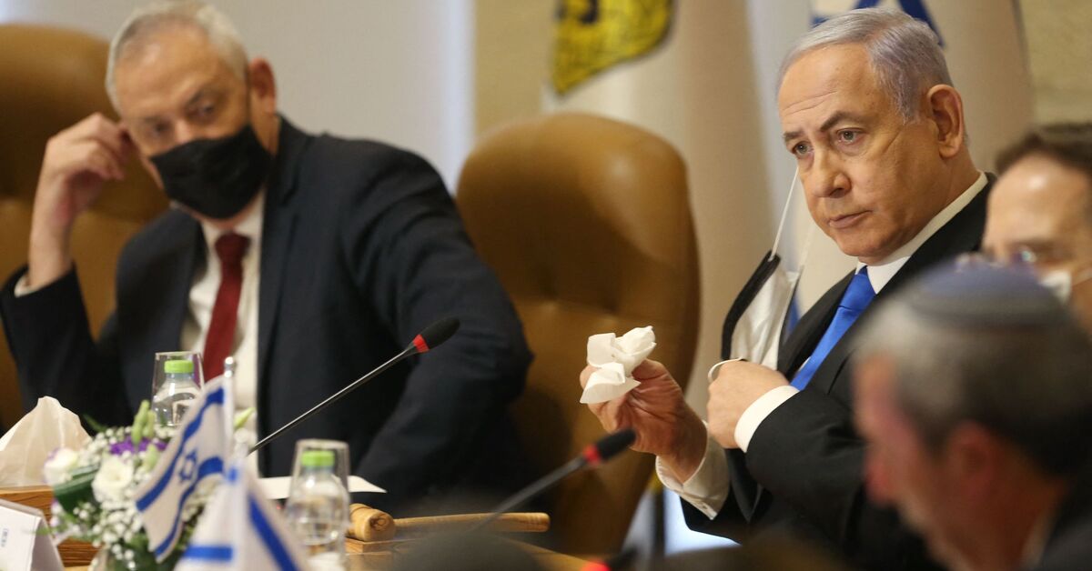 Despite rumors of alternative coalition, no Gantz-Netanyahu deal yet in Israel - Vimarsana News