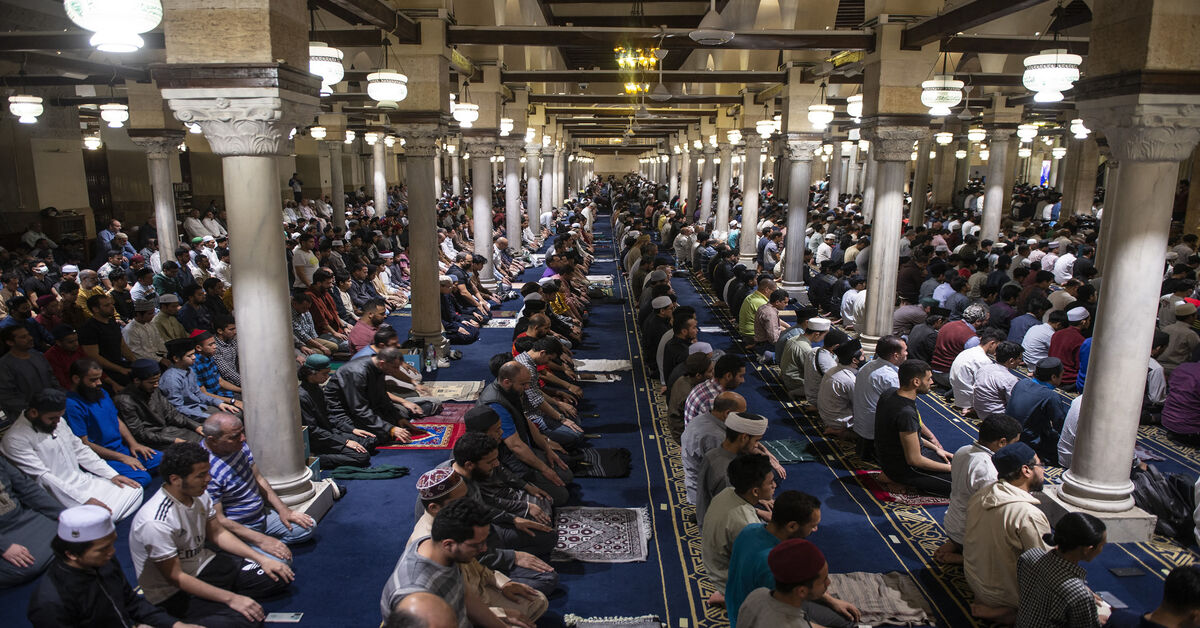 Egypt removes all mosque restrictions amid Brotherhood criticism - Vimarsana News