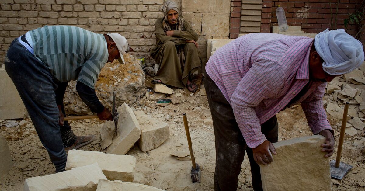 Road plan could bring demolitions to Cairo's City of the Dead - Vimarsana News