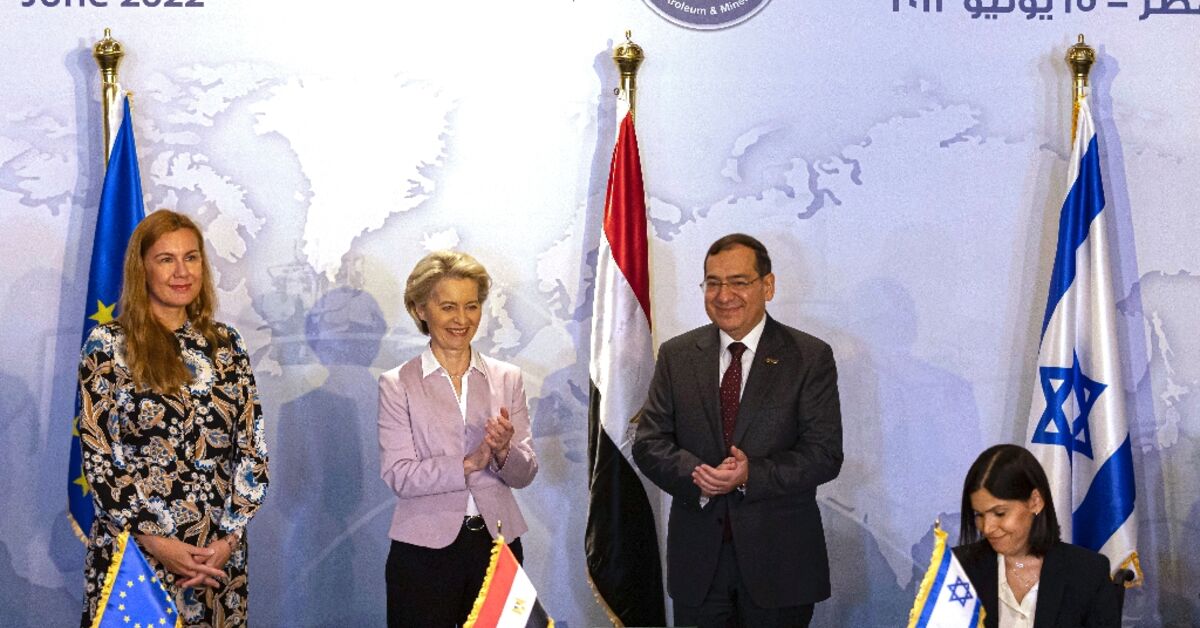 EU signs gas deal with Egypt, Israel to end 'dependency' on Russia - AL ...