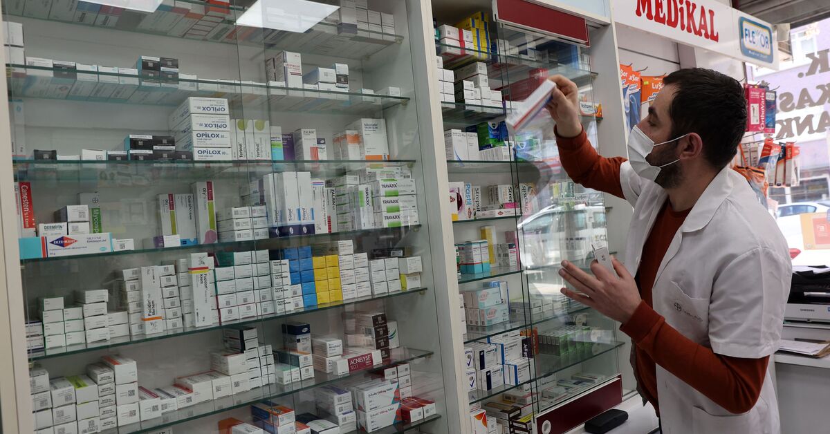 تستمر العلاقات الاقتصادية بين الإمارات العربية المتحدة وتركيا في توطيدها مع صفقة الأدوية
