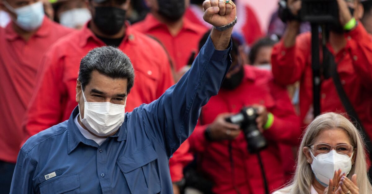 Türkiye’nin ardından Venezuelalı Maduro İran’a gitti