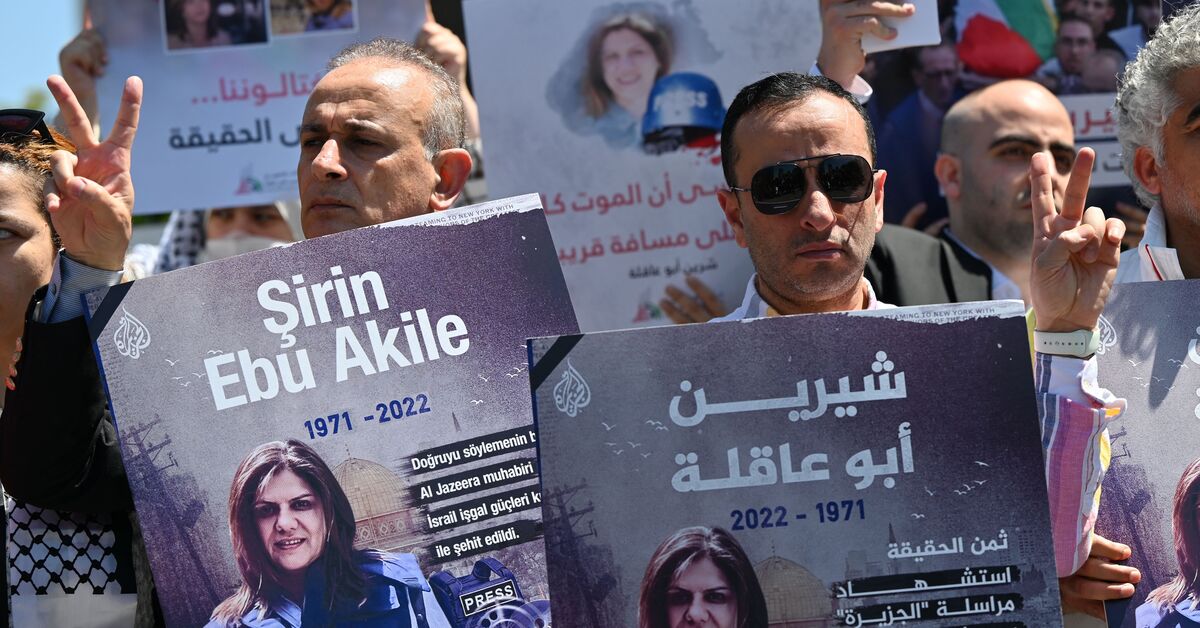 Turkish journalists, free speech advocates protest draft bill - Vimarsana News