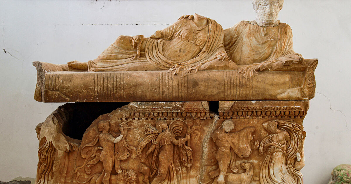 Libyan antiquities at risk from political instability, conflict - Vimarsana News