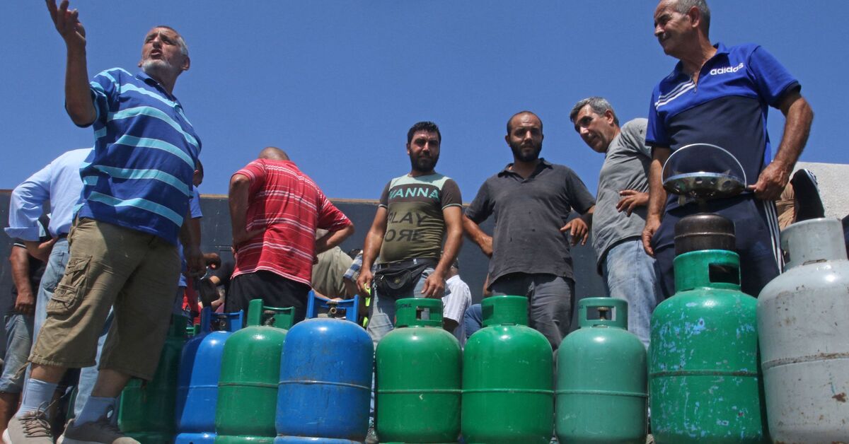 Lebanese cook over wood as high gas prices persist - Vimarsana News