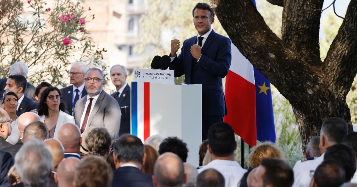 Macron concludes Algeria visit with new pact - Vimarsana News