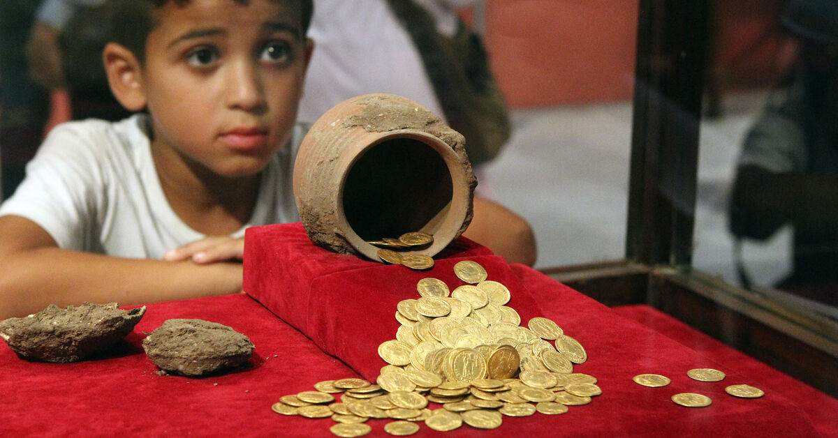 Downward spiral causes crash in Egypt's gold prices - Al-Monitor: Independent, trusted coverage of the Middle East - Vimarsana News