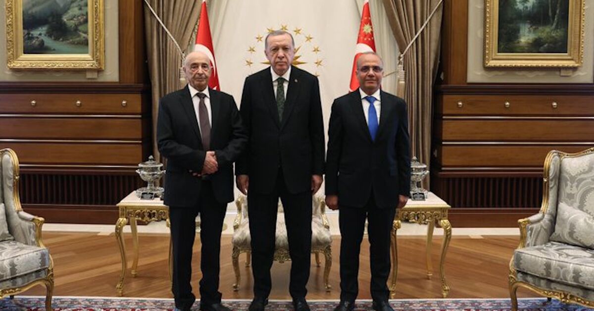 Yıllarca süren düşmanlığın ardından Türkiye, doğu Libya ile ilişkiler kurdu