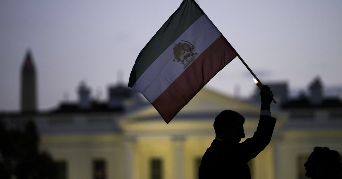 Iran sentences protester to death - Vimarsana News