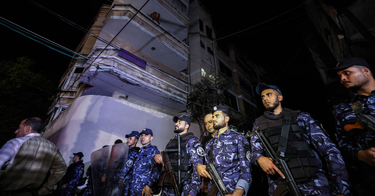 Palestinians mourn victims of Gaza fire - Vimarsana News