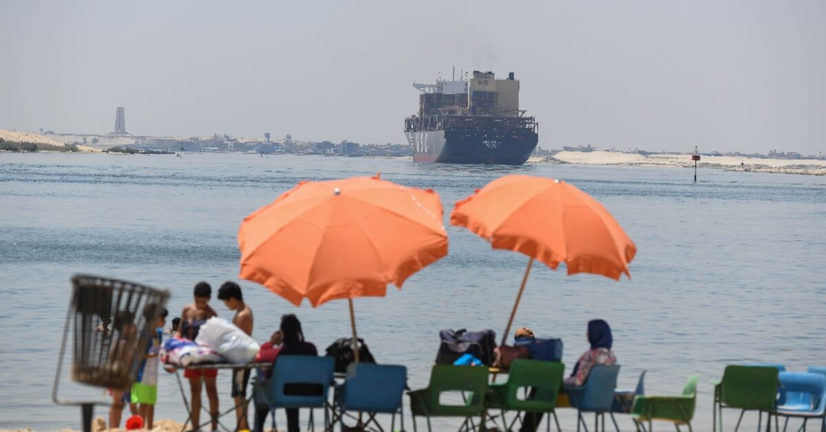 Three Egypt police killed in attack in Suez Canal city - Vimarsana News