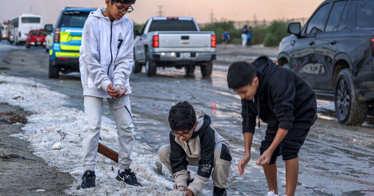 Rare hail brings winter white to desert hotspot Kuwait AlMonitor