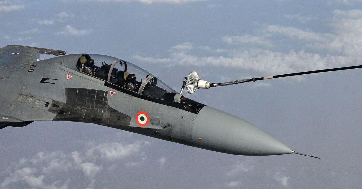 Iran leans on Russia, hopes for Sukhoi sale as EU pressure mounts - Vimarsana News