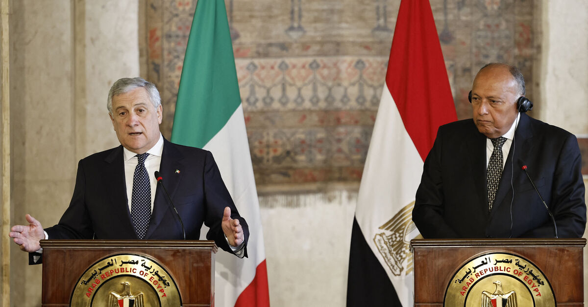 Large Arab boycott of Libya conference as Italy's FM visits Egypt