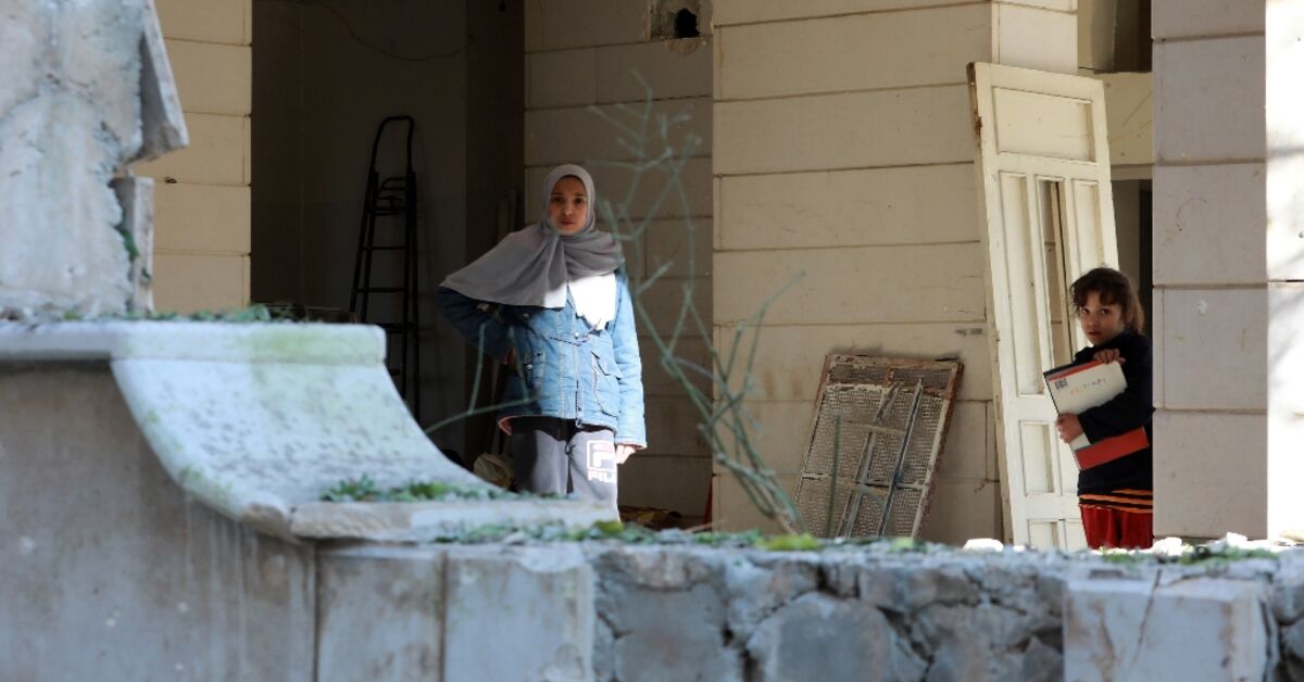 Israeli strike kills 15 in Syrian capital: war monitor - Vimarsana News