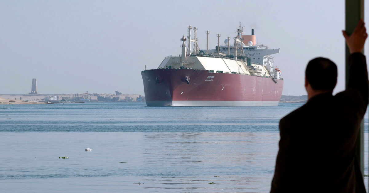 North Africa cashes in on cheap Russian gas products amid Ukraine war - Vimarsana News
