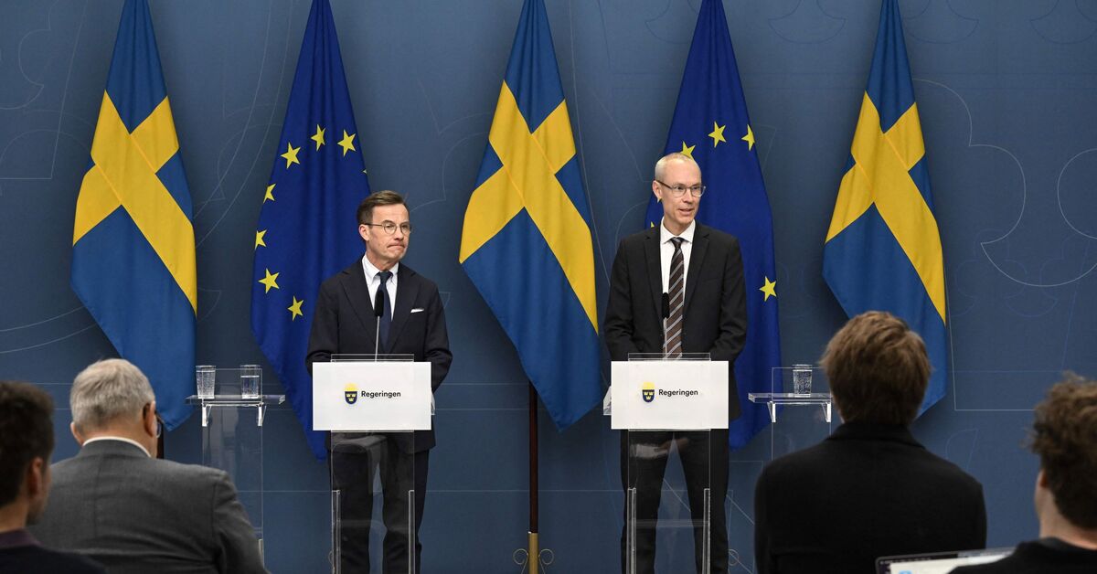 Finland's leader to visit Turkey as Erdogan greenlights NATO bid - AL ...