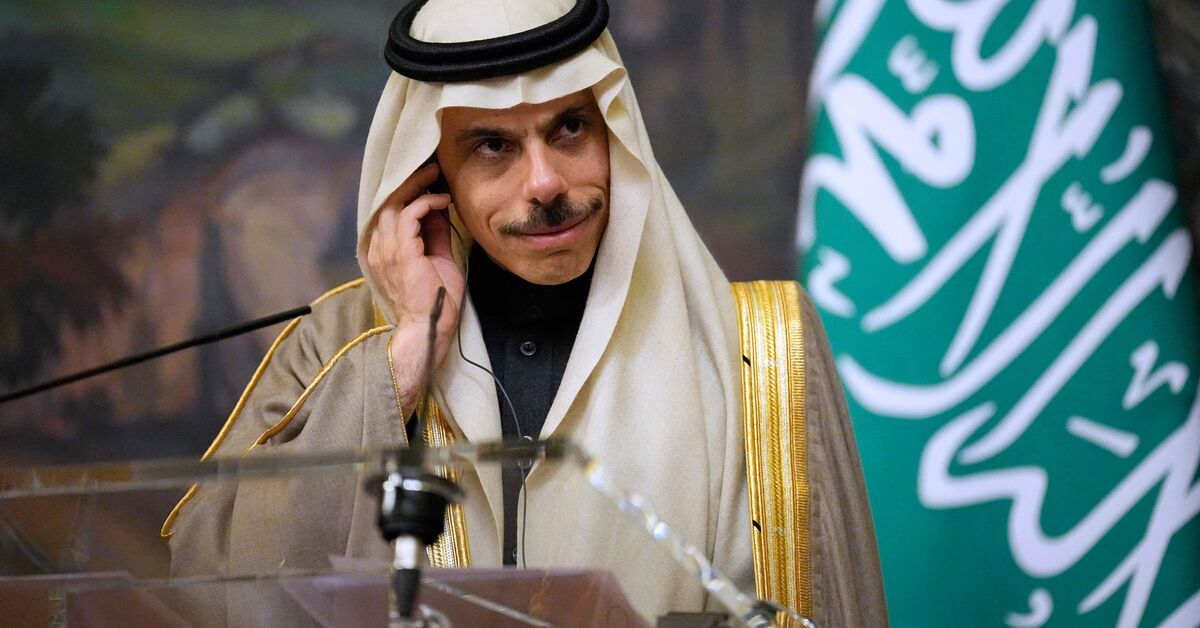 US officials visit Saudi Arabia as relations improve, yet tensions remain - Vimarsana News