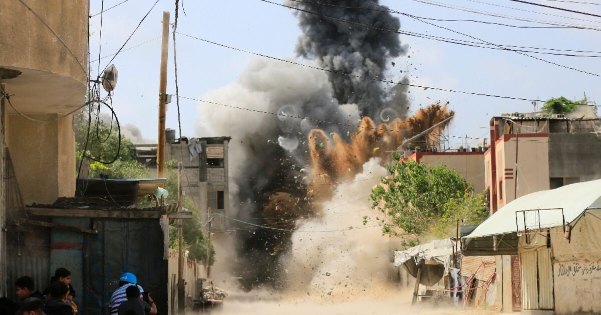 Renewed fighting rocks Gaza but Egypt keeps up truce push - Vimarsana News
