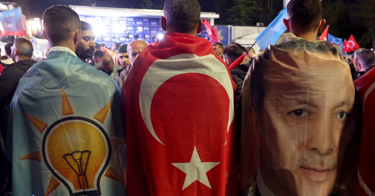 Türkiye seçimleri: Kürtler ve aşırı sağ, Pazar günkü seçimler öncesinde Kılıçdaroğlu’nun arkasında toplandı