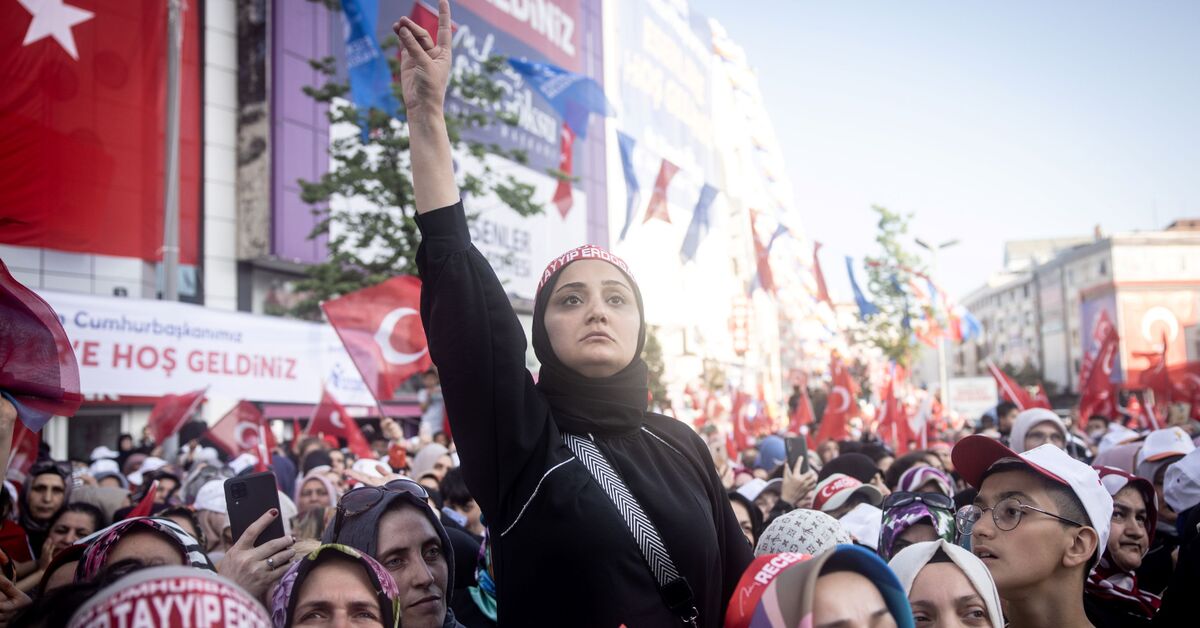 Kılıçdaroğlu, Erdoğan’ı yenmek için Suriyeli mültecileri günah keçisi ilan etti.