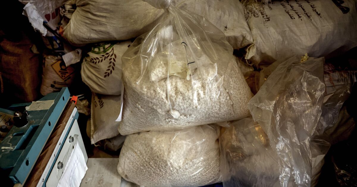 Lebanon seizes Captagon shipment bound for central Africa, Gulf - Vimarsana News