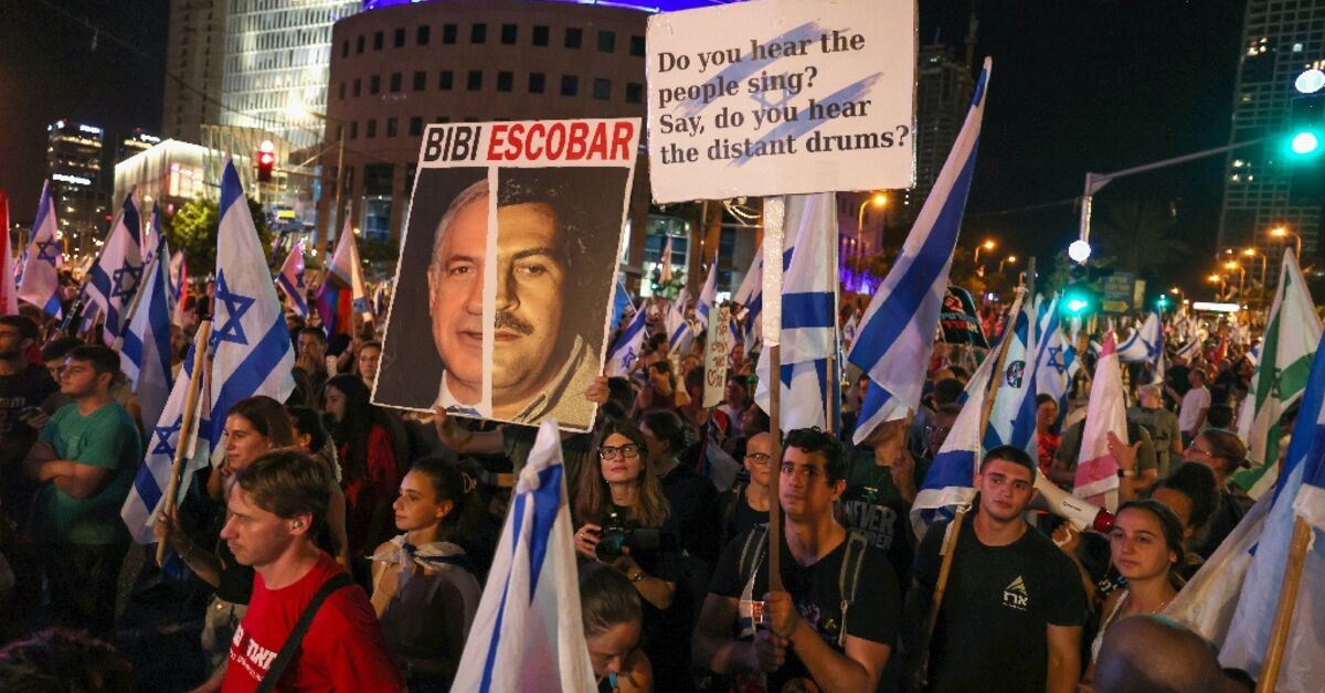 Israelis take to streets again to protest judicial overhaul - AL