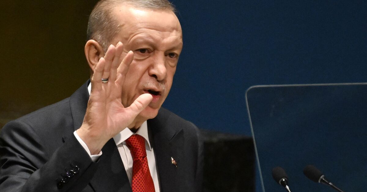 ABD ve Rusya itidal çağrısında bulunurken, Erdoğan Azerbaycan’ın Dağlık Karabağ’daki saldırısını destekliyor