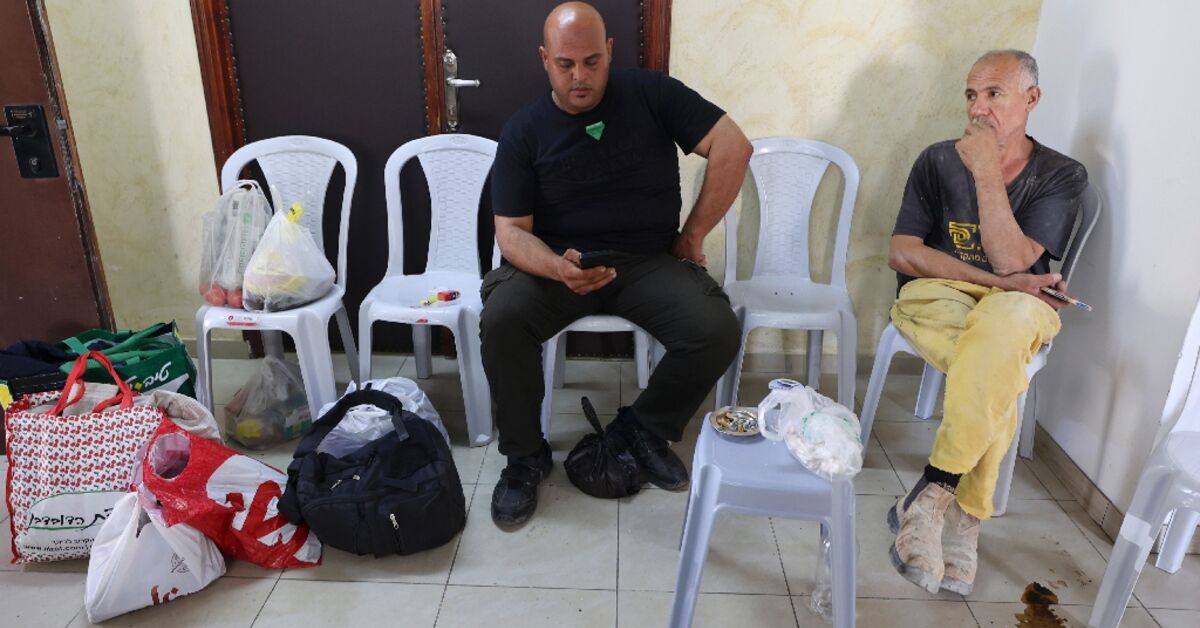 Gazan workers in Israel stranded in occupied West Bank - Vimarsana News