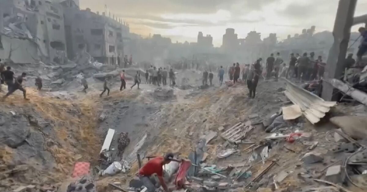 As Israel bombs Gaza, huge blasts kill dozens in refugee camp - Vimarsana News