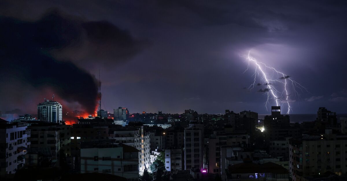 Live Updates: 900 Israelis, 687 Palestinians dead as Hamas threatens to kill hostages - Vimarsana News