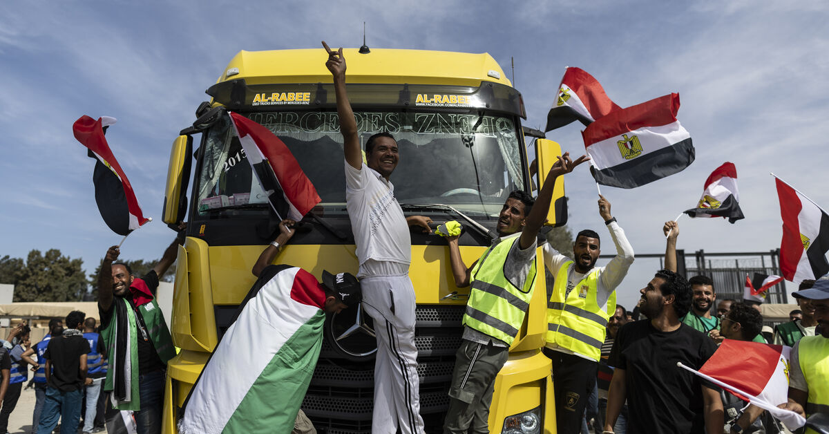 Live Updates: First aid convoy enters Gaza via Rafah as Israel-Hamas war rages - Vimarsana News