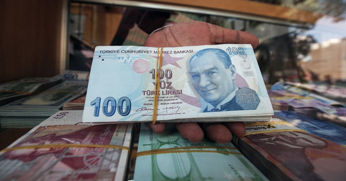 Türkiye’de enflasyon Ekim’de bir miktar gerileyerek %60’ın üzerinde kalmayı sürdürüyor