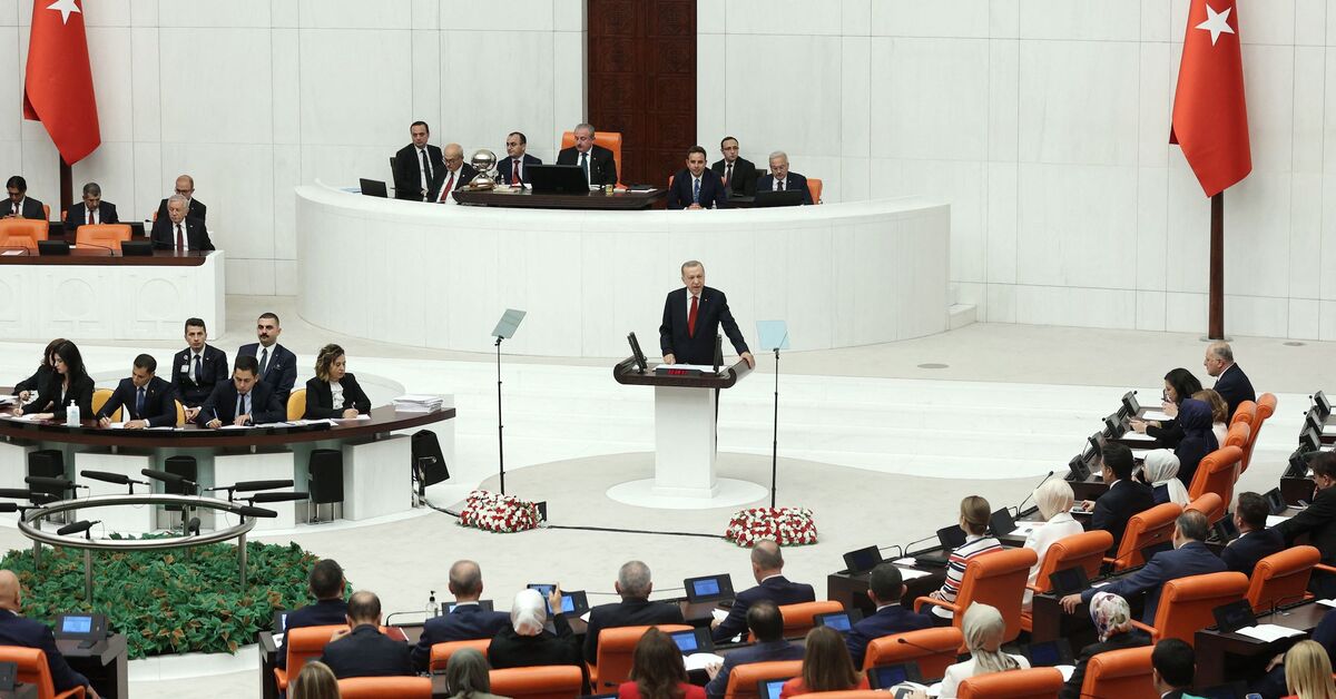 Turkey’s parliament to debate Sweden’s NATO bid as Erdogan eyes Biden invite