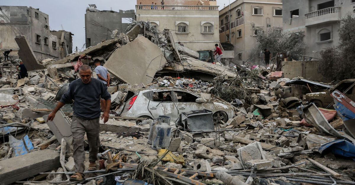 Live Updates: Israel advances ground campaign in southern Gaza as US weighs response to Iran-backed attacks - Vimarsana News