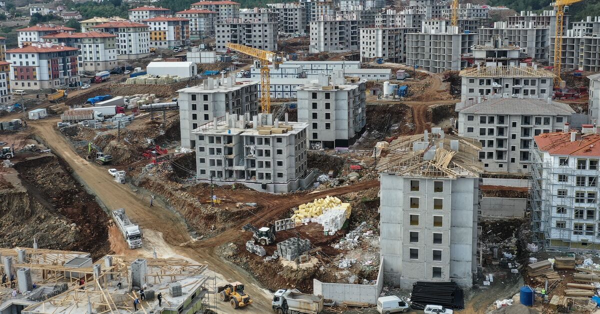 104 milyar dolarlık kayıpla Türkiye'nin deprem bölgesi yavaş yavaş toparlanıyor